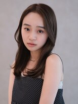 ガーデンヨコハマエスト(GARDEN YOKOHAMA est)&nbsp;ミディアム　セミディ　シアーカラー　ストレート　美髪