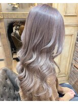 ローサバイ アルティナ 横浜店(Rosa by artina)&nbsp;くすみベージュ_ホワイトグレージュ