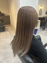 鮮やかな色合いを実現するアディクシーカラー！