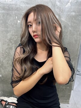 キング 枚方店(K!ng) 縮毛矯正髪質改善ハイライトレイヤーカット枚方美容室エクステ