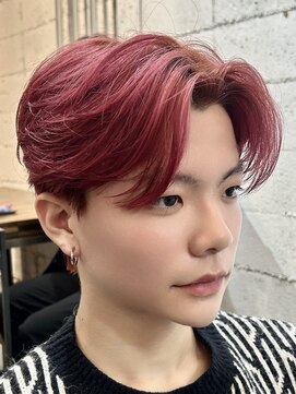 ノラギンザユー(NORA GINZA/U) 1ブリーチチェリーレッド毛流れカットフェザーカルマ