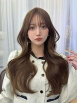 プラチナ(PLATINA)&nbsp;レイヤーカットくびれヘア韓国髪質改善顔周りカットベージュ