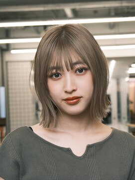 ガーデンヨコハマエスト(GARDEN YOKOHAMA est) ボブ　外ハネボブ　くびれヘア　夏　縮毛矯正　ハイライトカラー