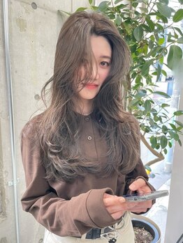 ロウ 吉祥寺(ROW)の写真/*動きを計算するカット*毛流れや癖を活かし、LifeStyleも含めてFITさせる☆[ショート/前髪/ウルフ]