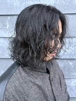 ヒュイル バイ ニアウ(Hwyl by Niau)&nbsp;メンズマッシュシャドウパーマスパイラルパーマニュアンスパーマ