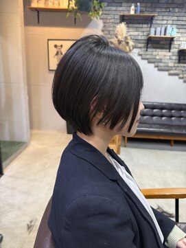 グラフ(Graph 'puppet) おさまり抜群ショートボブ