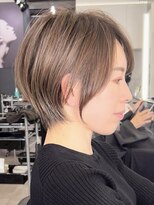 ブレス ヘアデザイン(BLESS hair design)&nbsp;静岡駅ショートカットショートボブ切りっぱなしボブタッセルボブ