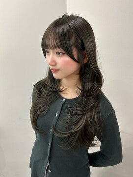 リッカ(LICCA) (LICCA AMANE)割れない盛れる前髪顔まわりカット