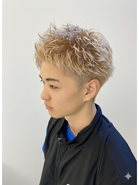 ルーク 立川(LUK) スパイキーショート/ブロンド/ハイトーン/立川《三谷海斗》