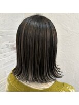 ニコ 熊取 (nico)&nbsp;ハイライトカラーボブ