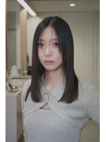 キユ(qiyu)&nbsp;顔まわりレイヤー大人ツヤ髪ストレート[広島/八丁堀]