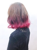 アルバム 渋谷パルコ(ALBUM)&nbsp;ビビットピンク袖カラー_毛先パーマことりベージュ_ba265801
