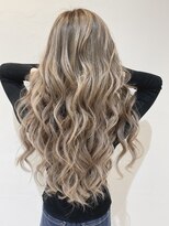 ローレン(Rollen)&nbsp;☆エクステで作るグラデーションスタイル☆