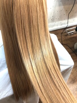 ソルシエ ヘアー(Solcie hair) 髪質改善ハリスノフトリートメント