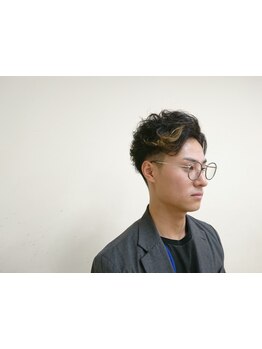 ONでもOFFでも決まるスタイルをご提案。再現性が高く、スタイリングが簡単にキマるから朝の時短にも◎