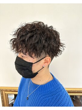 オンフリーク(ON FLEEK) ツイストスパイラル刈り上げマッシュ