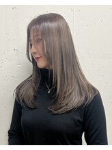 サラ HAIR&MAKE SALA 相模大塚店 オリーブグレージュ　レイヤーカット