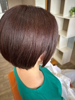 髪にも頭皮にも優しいオーガニック薬剤を使用◎髪に優しく、色持ちも良く、艶やかな理想の仕上がりに♪