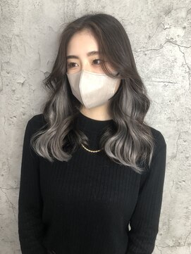 ルーツアイリー 心斎橋(ROOTS IRIE) 10代20代30代イヤリングエクステアッシュグレー大人可愛い透明感