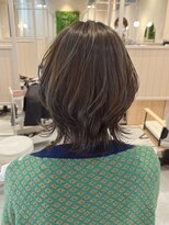 シダ(sida)&nbsp;春カラー　オリーブ　ウルフボブ