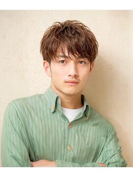 ザ デイ 銀座(The Day) メンズレイヤー&アッシュブラウンのスタイル【銀座/メンズ】