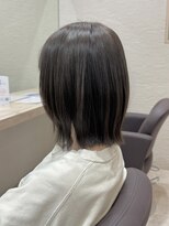 シュク 高円寺(SYUK)&nbsp;加藤【高円寺】切りっぱなしボブ/外ハネボブ/オリーブグレージュ