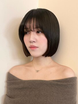 キアラ(Kchiara) 黒髪でも芋っぽくならないボブ