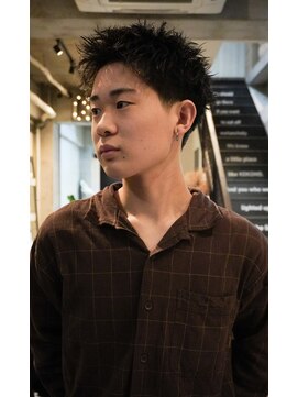 ココモ(KOKOMO) 【三野隼澄】スパイキーショート/ピンパーマ