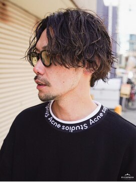 クオル キャスト 熊本(QOL×cast) 波巻きシャドウセンターパート