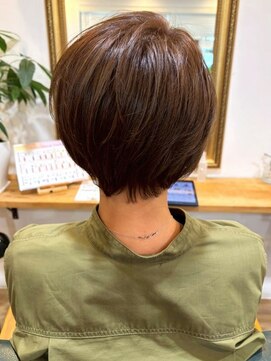 リッチ 横須賀中央店(Rich) 白髪染め ナチュラルベージュ 大人ショート 白髪ぼかし 艶髪