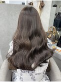 ベージュオリーブ
