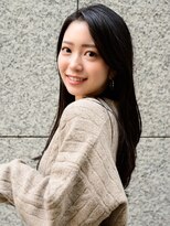 トローノ 栄(TRONO)&nbsp;レイヤーカット 髪質改善ストレート 艶髪 黒髪 20代 小顔カット