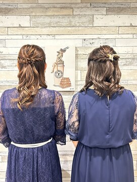 ブルームス アンジュ(Blooms Unge) ハーフアップ