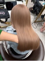 ロンド レア 天神大名店(Lond Le’a)&nbsp;卵型丸型ミルクティーブロンドダークブルーワンホンレイヤー