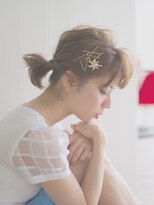 オジコ(ojiko)&nbsp;☆月曜営業☆ojiko.ゆるふわ金ピンローポニーテールアレンジ2