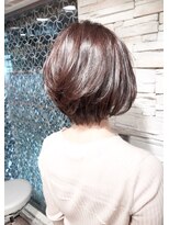 ミッシェル アフロート(michelle afloat)&nbsp;20代30代40代50代ラウンドCカーブカット+髪質改善シルク4Hカラー