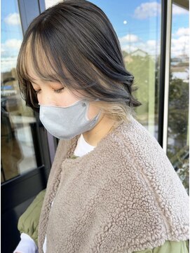 アーブル ヘアーアンドメイク(ARBRE) ベージュフェイスフレーミングブリーチダブルカラーボブ