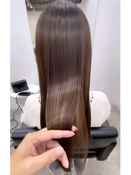 ケプカ(KEPKA) 艶髪 ロング