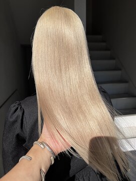 テテ(TETE) ブロンド