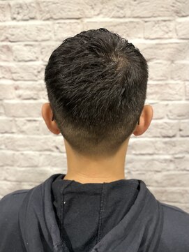 グレイスフル バーバープラチナム 六本木店(Graceful Barber platinum) ベリーショート/メンズ/ソフトモヒカン/ショート/ビズヘア/大人