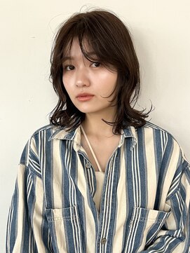 トレス(TRESS) ウルフヘア レイヤーボブ ニュアンスカラー 外ハネボブ