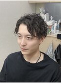 メンズ73分けツイストスパイラルパーマゆるふわもギラギラにも