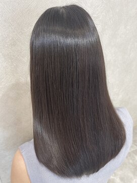 ルピナス(Lupinus) 誰からも振り向かれる！艶髪ロング♪30代40代50代60代◎