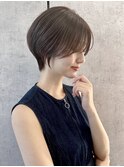 ショートボブ+マットグレージュ