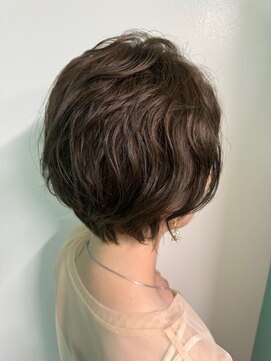 ヘアジーナ(Hair Jina) ☆大人かわいいウェーブヘア☆