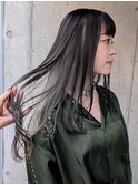 インナーカラー/シルバー/黒髪ロング
