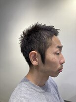 シャカ(SHAKA)&nbsp;白髪スタイルグレイカラーメンズショートビジネスマンヘア50代