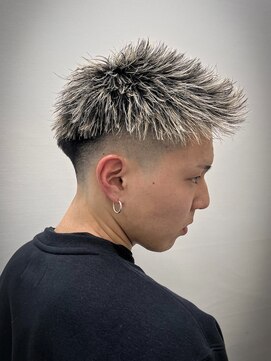 ルースト 京都駅前店(ROOST) ジェットモヒカン×ツイストハイライト