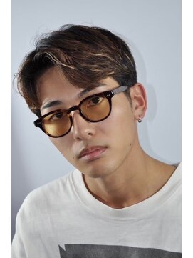 ヒロギンザバーバーショップ 神楽坂店(HIRO GINZA BARBER SHOP) センターパートナチュラル