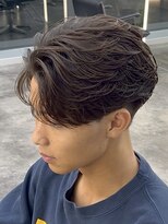 フィフス 栄(fifth)&nbsp;名古屋栄フェザーパーマツイストスパイラル眉毛fifthメンズ韓国